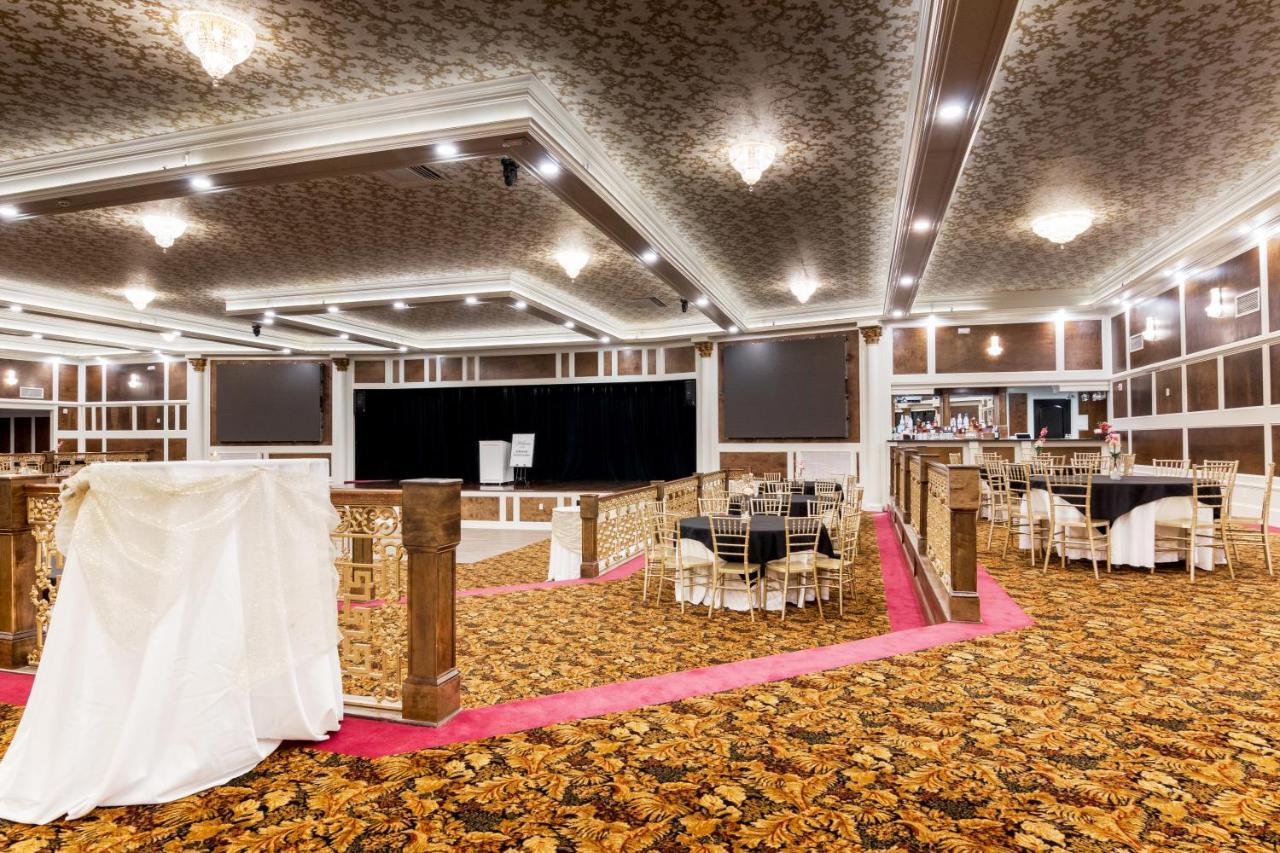 Lebossier Hotel Боузър Сити Екстериор снимка
