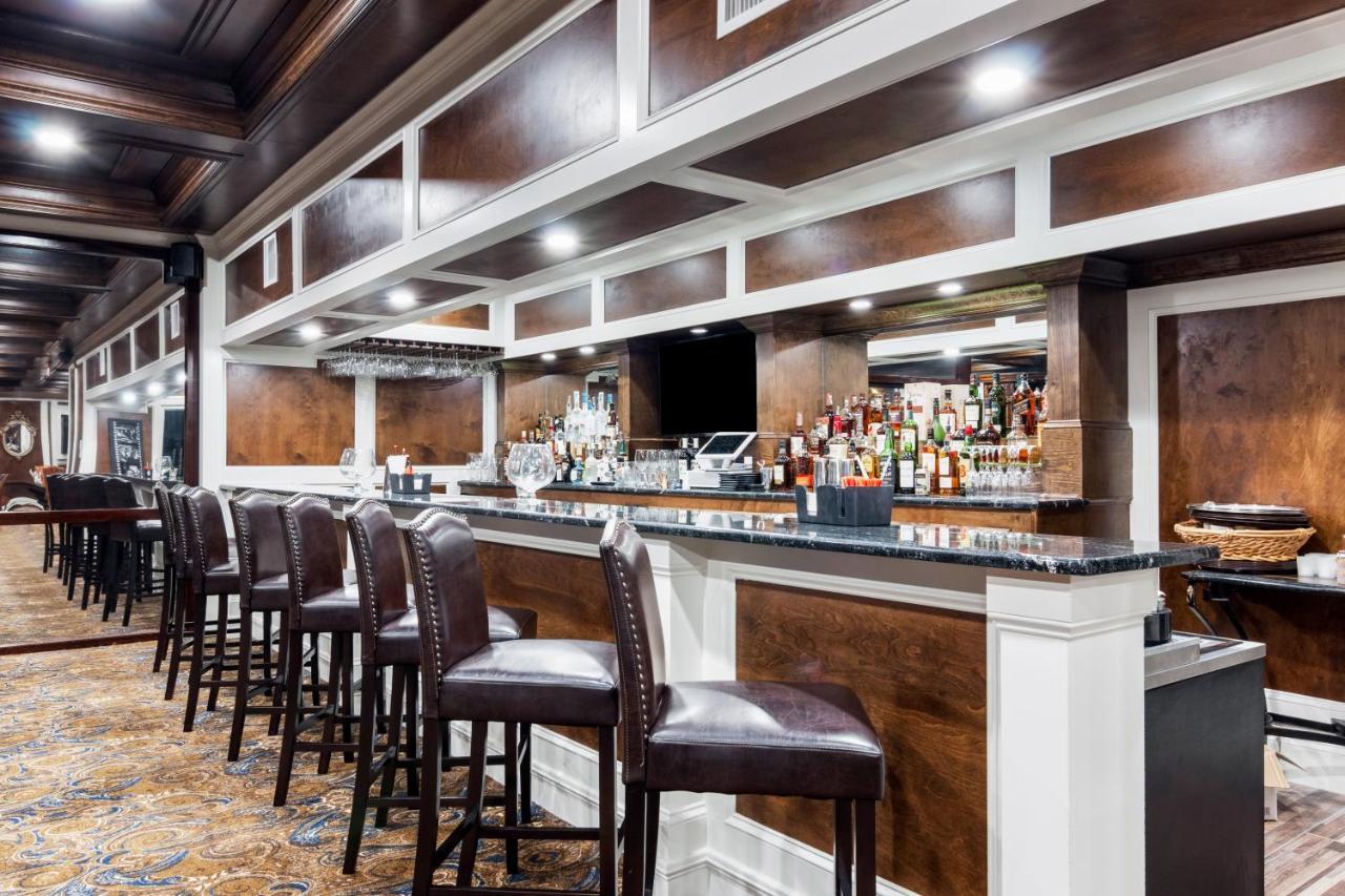 Lebossier Hotel Боузър Сити Екстериор снимка